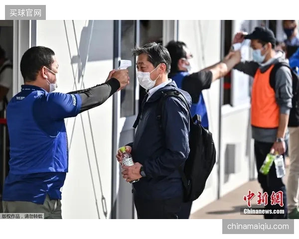 卢赛尔球场票务系统通过动态限流策略缩减观众入场时耗